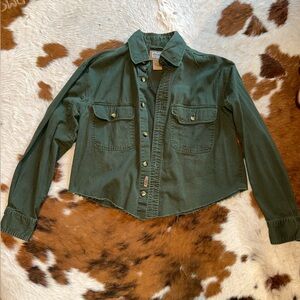 Schmidt cropped button up